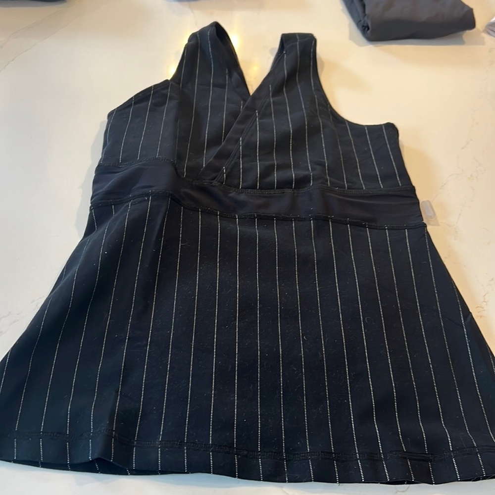 Lululemon Size 6